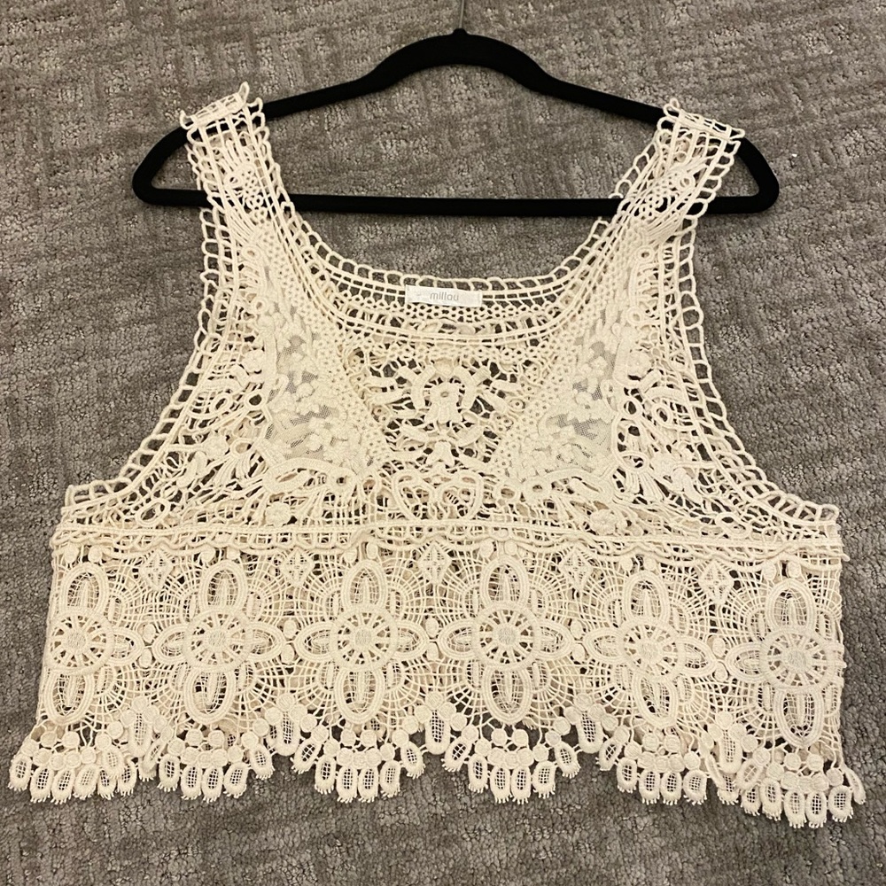 Millau Lace top